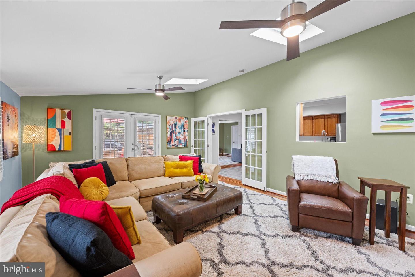 7204 RACEPOINT WAY, ALEXANDRIA, Virginia 22315, 4 Bedrooms Bedrooms, 13 Rooms Rooms,3 BathroomsBathrooms,Residential,For sale,7204 RACEPOINT WAY,VAFX2270186 MLS # VAFX2270186