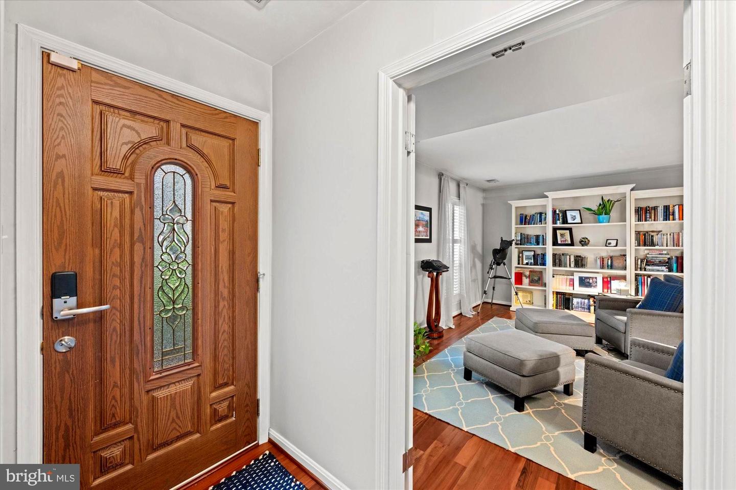 7204 RACEPOINT WAY, ALEXANDRIA, Virginia 22315, 4 Bedrooms Bedrooms, 13 Rooms Rooms,3 BathroomsBathrooms,Residential,For sale,7204 RACEPOINT WAY,VAFX2270186 MLS # VAFX2270186