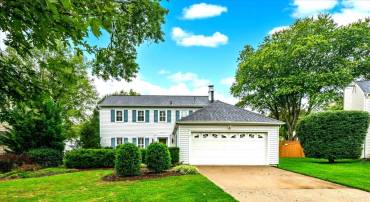 7204 RACEPOINT WAY, ALEXANDRIA, Virginia 22315, 4 Bedrooms Bedrooms, 13 Rooms Rooms,3 BathroomsBathrooms,Residential,For sale,7204 RACEPOINT WAY,VAFX2270186 MLS # VAFX2270186