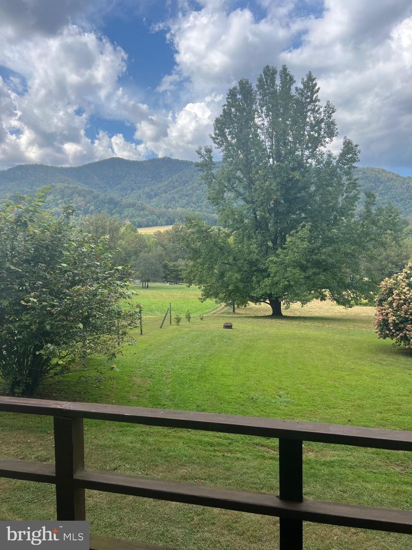 1463 QUAKER RUN RD, BANCO, Virginia 22711, 2 Bedrooms Bedrooms, ,1 BathroomBathrooms,Residential,For sale,1463 QUAKER RUN RD,VAMA2002502 MLS # VAMA2002502 1463 QUAKER RUN RD, BANCO, Virginia 22711, 2 Bedrooms Bedrooms, ,1 BathroomBathrooms,Residential,For sale,1463 QUAKER RUN RD,VAMA2002502 MLS # VAMA2002502