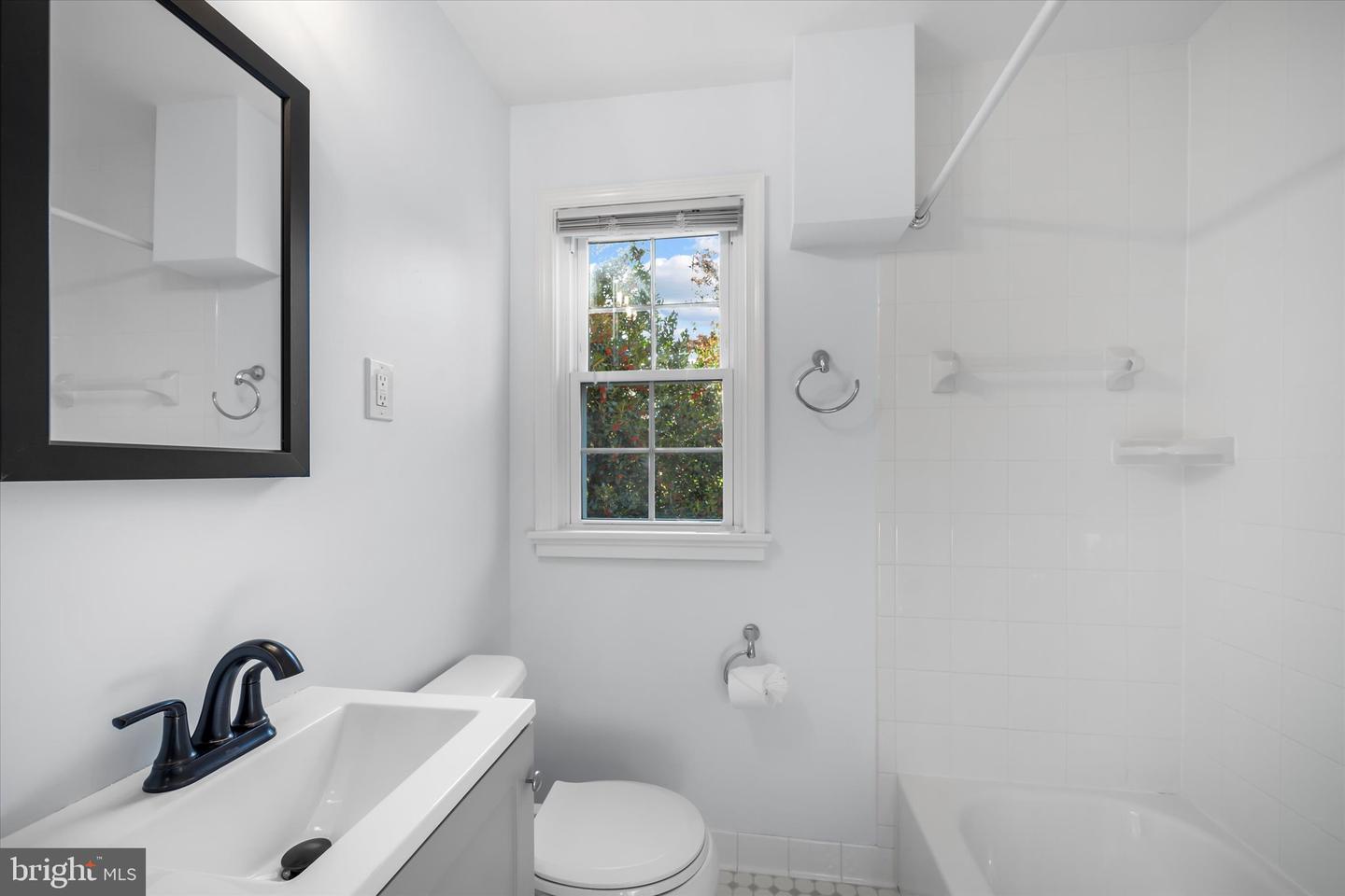 1403 BELLE VIEW BLVD #B-1, ALEXANDRIA, Virginia 22307, 2 Bedrooms Bedrooms, ,1 BathroomBathrooms,Residential,For sale,1403 BELLE VIEW BLVD #B-1,VAFX2276410 MLS # VAFX2276410 1403 BELLE VIEW BLVD #B-1, ALEXANDRIA, Virginia 22307, 2 Bedrooms Bedrooms, ,1 BathroomBathrooms,Residential,For sale,1403 BELLE VIEW BLVD #B-1,VAFX2276410 MLS # VAFX2276410