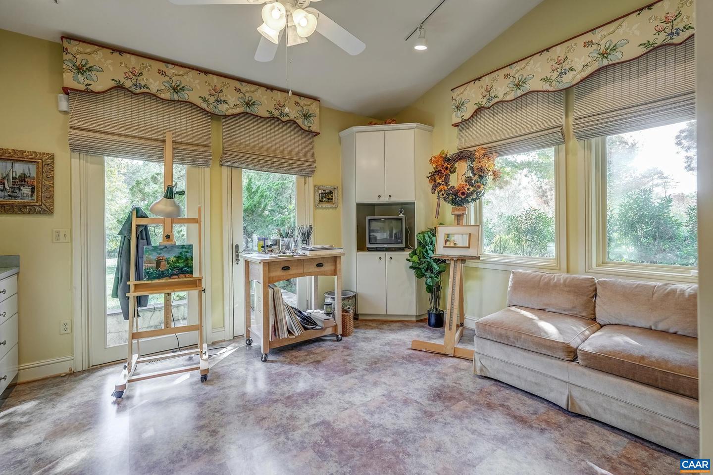 4798 BARN FIELD DR, KESWICK, Virginia 22947, 3 Bedrooms Bedrooms, ,3 BathroomsBathrooms,Residential,For sale,4798 BARN FIELD DR,670493 MLS # 670493 4798 BARN FIELD DR, KESWICK, Virginia 22947, 3 Bedrooms Bedrooms, ,3 BathroomsBathrooms,Residential,For sale,4798 BARN FIELD DR,670493 MLS # 670493