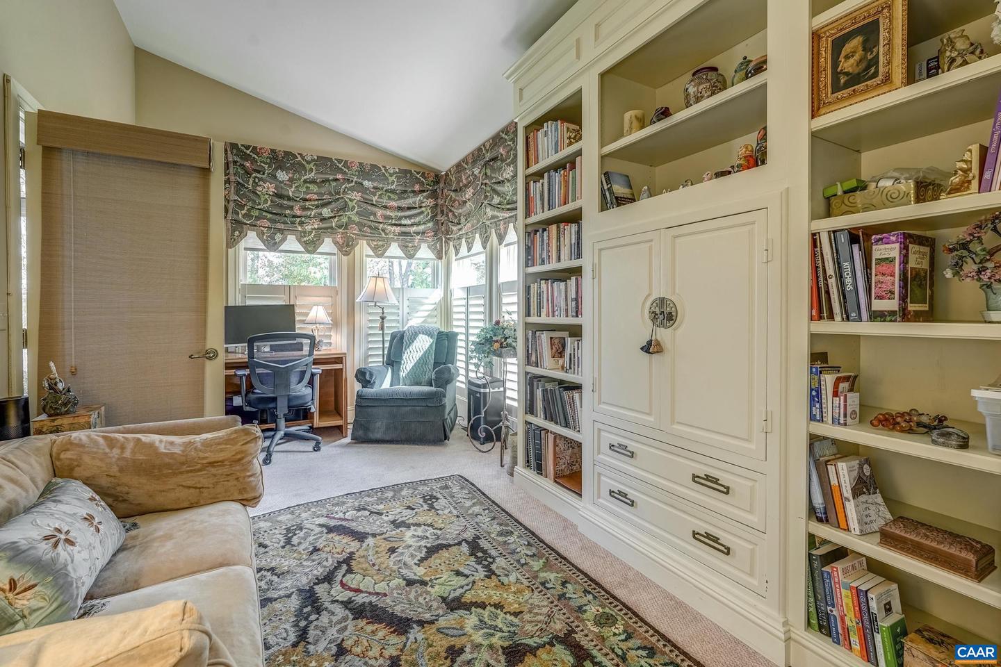 4798 BARN FIELD DR, KESWICK, Virginia 22947, 3 Bedrooms Bedrooms, ,3 BathroomsBathrooms,Residential,For sale,4798 BARN FIELD DR,670493 MLS # 670493 4798 BARN FIELD DR, KESWICK, Virginia 22947, 3 Bedrooms Bedrooms, ,3 BathroomsBathrooms,Residential,For sale,4798 BARN FIELD DR,670493 MLS # 670493