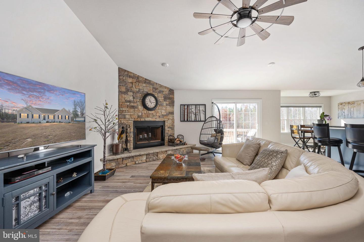 564 EQUESTRIAN LANDING TRL, BUMPASS, Virginia 23024, 4 Bedrooms Bedrooms, ,2 BathroomsBathrooms,Residential,For sale,564 EQUESTRIAN LANDING TRL,VALA2008856 MLS # VALA2008856