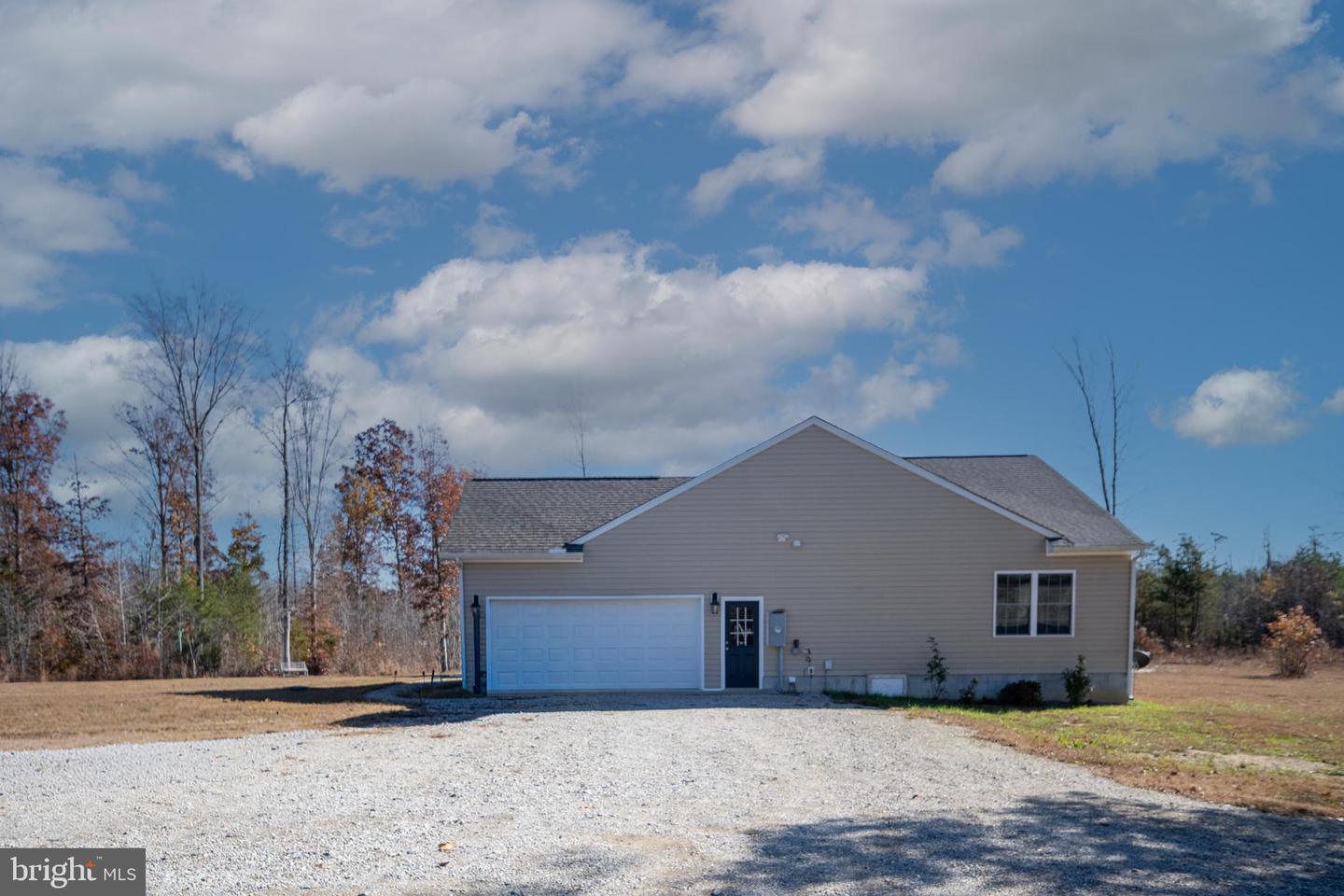 564 EQUESTRIAN LANDING TRL, BUMPASS, Virginia 23024, 4 Bedrooms Bedrooms, ,2 BathroomsBathrooms,Residential,For sale,564 EQUESTRIAN LANDING TRL,VALA2008856 MLS # VALA2008856