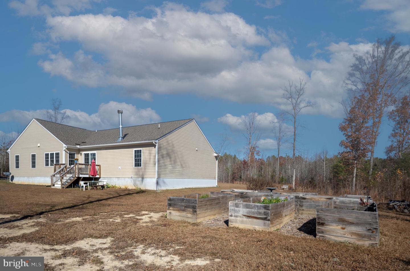 564 EQUESTRIAN LANDING TRL, BUMPASS, Virginia 23024, 4 Bedrooms Bedrooms, ,2 BathroomsBathrooms,Residential,For sale,564 EQUESTRIAN LANDING TRL,VALA2008856 MLS # VALA2008856