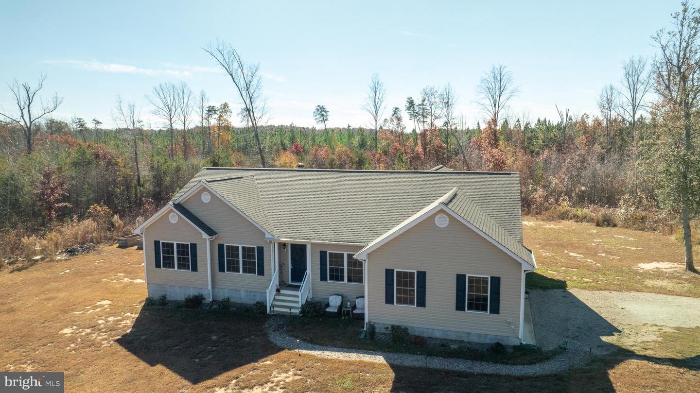 564 EQUESTRIAN LANDING TRL, BUMPASS, Virginia 23024, 4 Bedrooms Bedrooms, ,2 BathroomsBathrooms,Residential,For sale,564 EQUESTRIAN LANDING TRL,VALA2008856 MLS # VALA2008856
