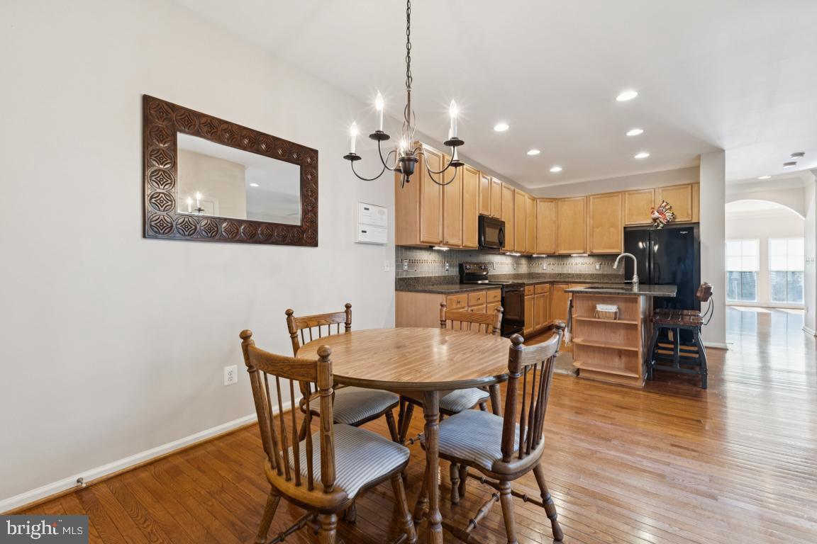 7744 GRANDWIND DR, LORTON, Virginia 22079, 3 Bedrooms Bedrooms, ,2 BathroomsBathrooms,Residential,For sale,7744 GRANDWIND DR,VAFX2278208 MLS # VAFX2278208