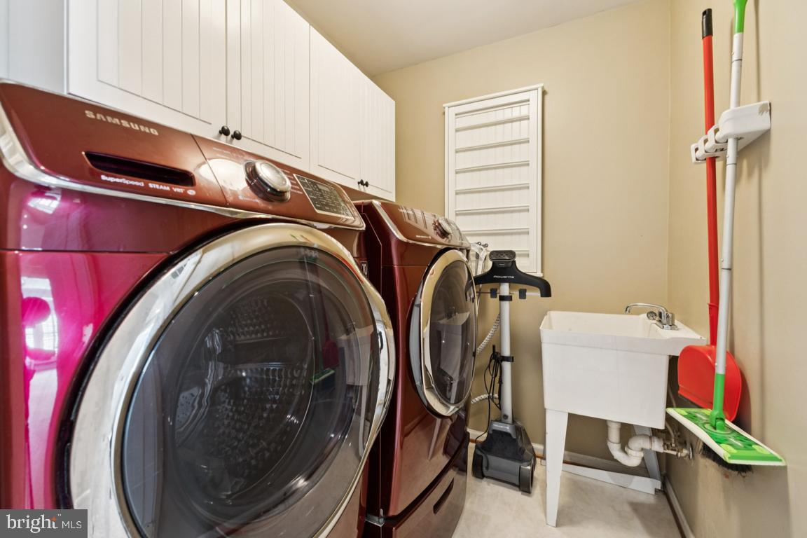 7744 GRANDWIND DR, LORTON, Virginia 22079, 3 Bedrooms Bedrooms, ,2 BathroomsBathrooms,Residential,For sale,7744 GRANDWIND DR,VAFX2278208 MLS # VAFX2278208