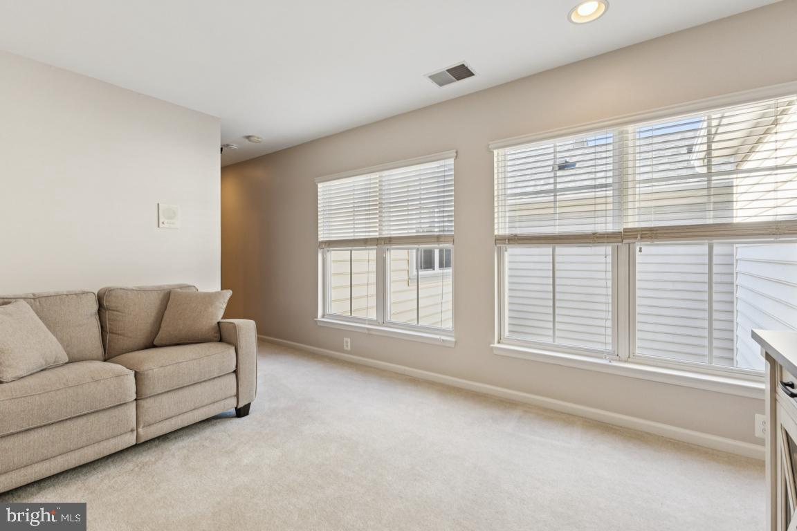 7744 GRANDWIND DR, LORTON, Virginia 22079, 3 Bedrooms Bedrooms, ,2 BathroomsBathrooms,Residential,For sale,7744 GRANDWIND DR,VAFX2278208 MLS # VAFX2278208