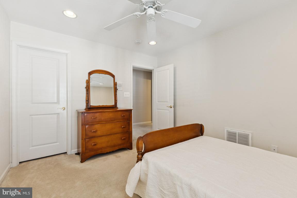 7744 GRANDWIND DR, LORTON, Virginia 22079, 3 Bedrooms Bedrooms, ,2 BathroomsBathrooms,Residential,For sale,7744 GRANDWIND DR,VAFX2278208 MLS # VAFX2278208