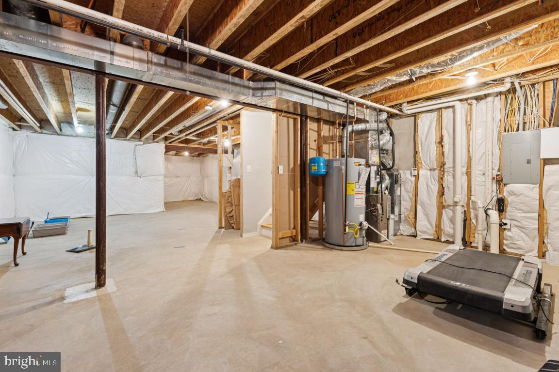 7744 GRANDWIND DR, LORTON, Virginia 22079, 3 Bedrooms Bedrooms, ,2 BathroomsBathrooms,Residential,For sale,7744 GRANDWIND DR,VAFX2278208 MLS # VAFX2278208