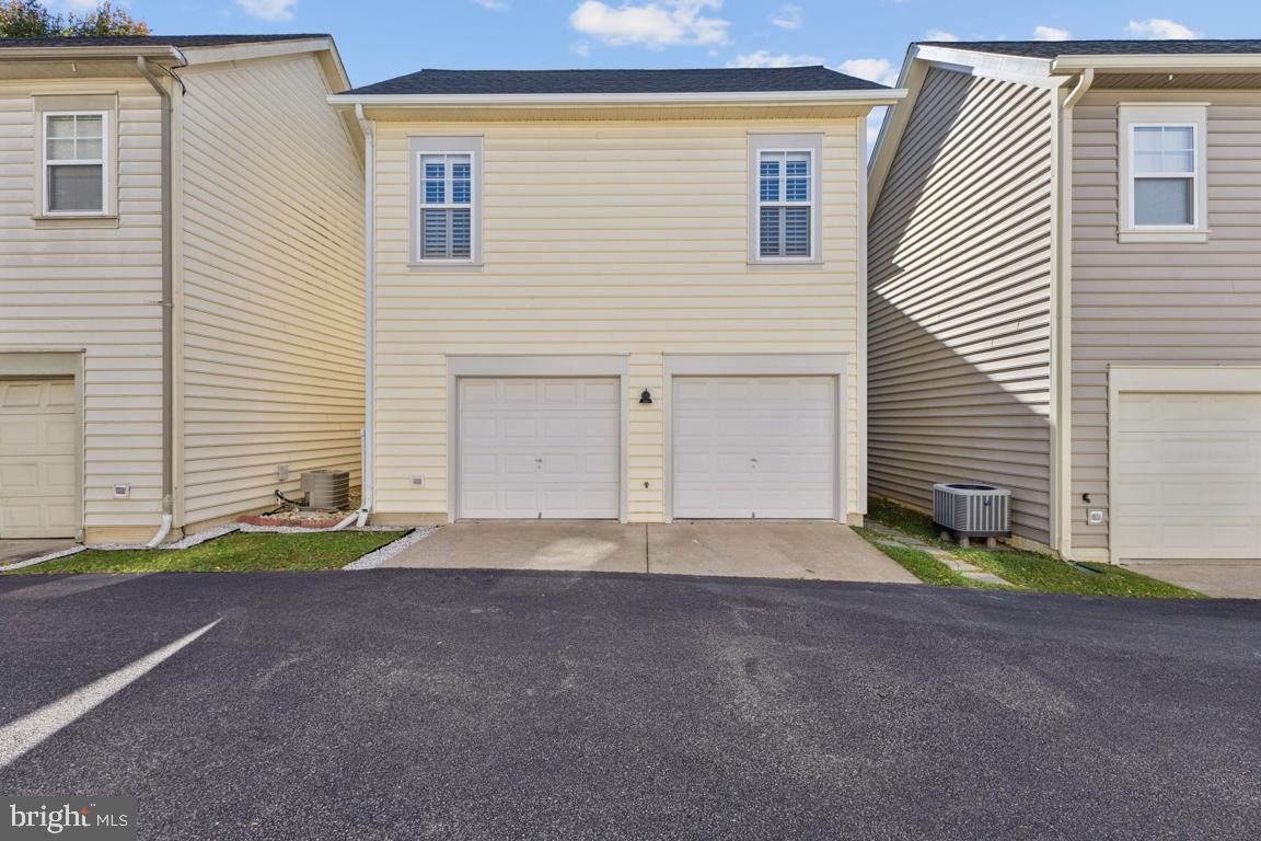 7744 GRANDWIND DR, LORTON, Virginia 22079, 3 Bedrooms Bedrooms, ,2 BathroomsBathrooms,Residential,For sale,7744 GRANDWIND DR,VAFX2278208 MLS # VAFX2278208