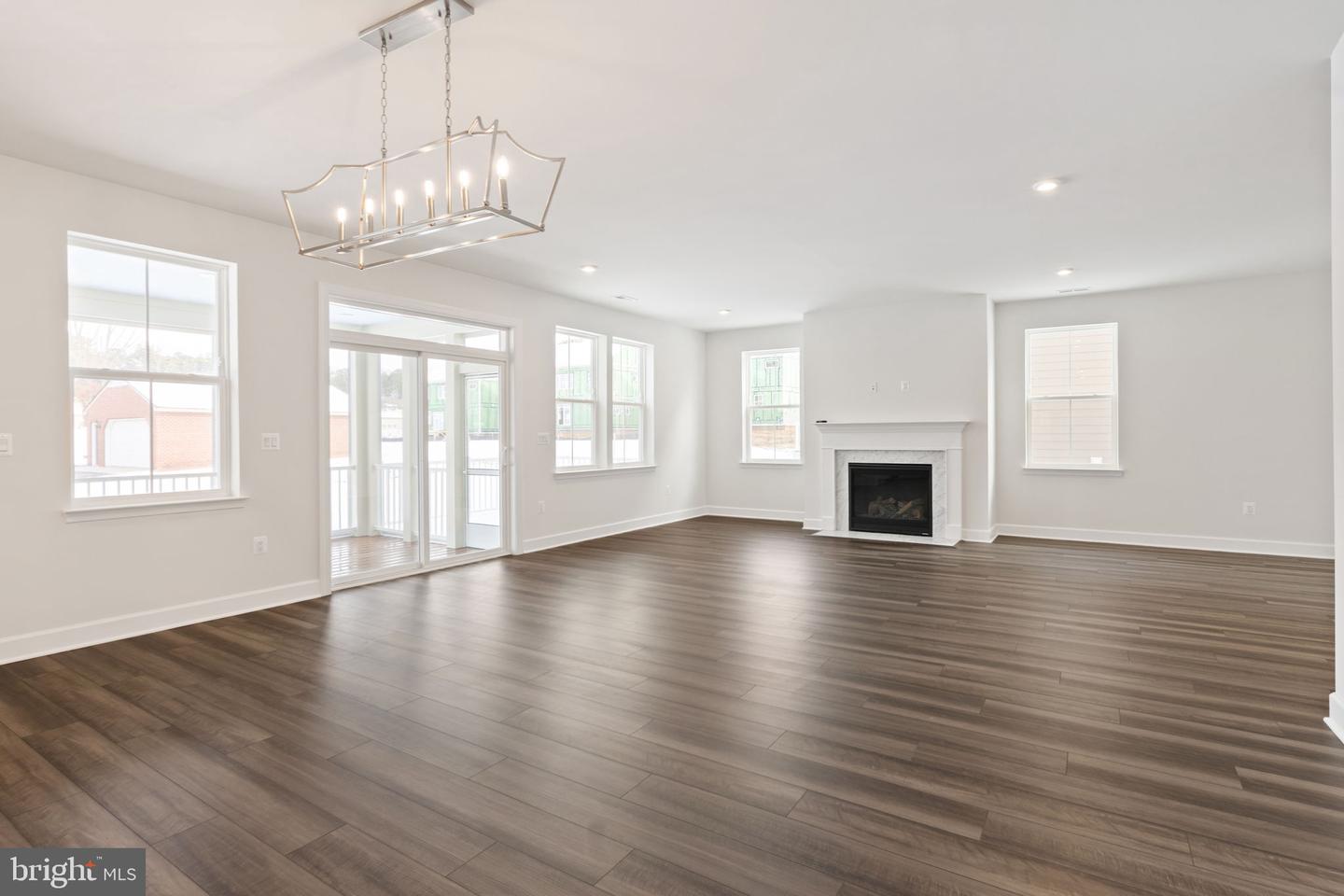 11568 CHAPMAN MILL DR, GLEN ALLEN, Virginia 23060, 4 Bedrooms Bedrooms, ,2 BathroomsBathrooms,Residential,For sale,11568 CHAPMAN MILL DR,VAHN2001112 MLS # VAHN2001112