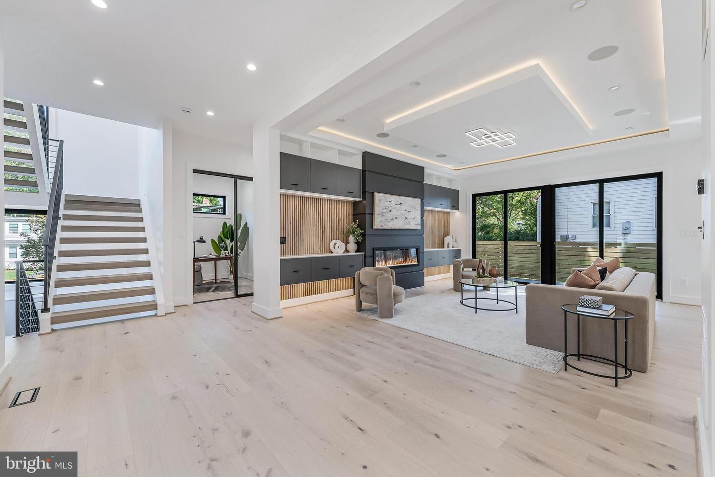 3215 COFER RD, FALLS CHURCH, Virginia 22042, 6 Bedrooms Bedrooms, ,6 BathroomsBathrooms,Residential,For sale,3215 COFER RD,VAFX2278438 MLS # VAFX2278438 3215 COFER RD, FALLS CHURCH, Virginia 22042, 6 Bedrooms Bedrooms, ,6 BathroomsBathrooms,Residential,For sale,3215 COFER RD,VAFX2278438 MLS # VAFX2278438