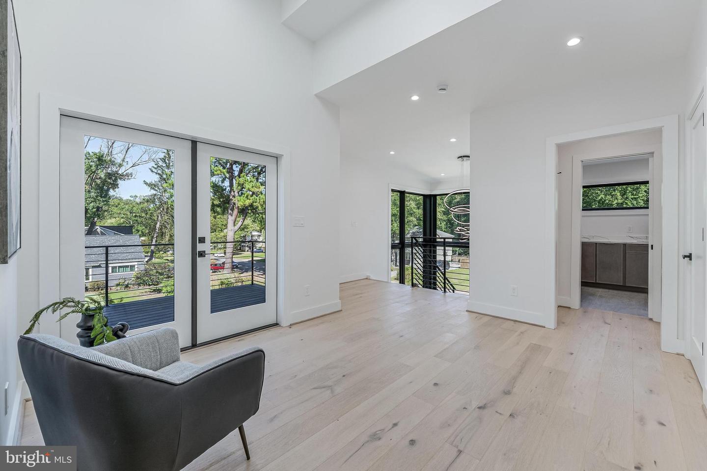 3215 COFER RD, FALLS CHURCH, Virginia 22042, 6 Bedrooms Bedrooms, ,6 BathroomsBathrooms,Residential,For sale,3215 COFER RD,VAFX2278438 MLS # VAFX2278438 3215 COFER RD, FALLS CHURCH, Virginia 22042, 6 Bedrooms Bedrooms, ,6 BathroomsBathrooms,Residential,For sale,3215 COFER RD,VAFX2278438 MLS # VAFX2278438