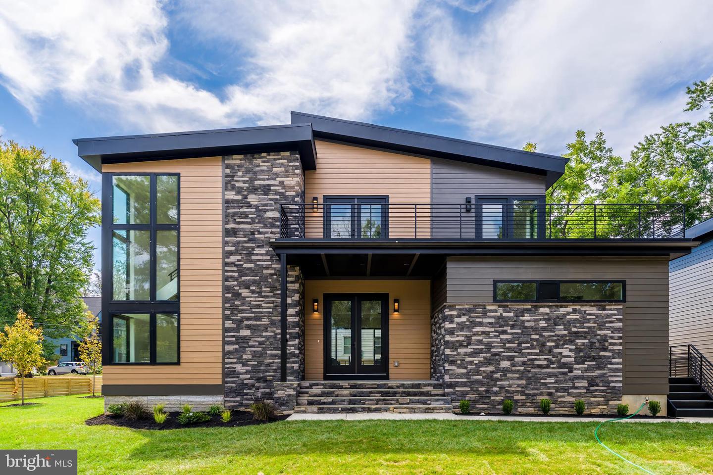 3215 COFER RD, FALLS CHURCH, Virginia 22042, 6 Bedrooms Bedrooms, ,6 BathroomsBathrooms,Residential,For sale,3215 COFER RD,VAFX2278438 MLS # VAFX2278438 3215 COFER RD, FALLS CHURCH, Virginia 22042, 6 Bedrooms Bedrooms, ,6 BathroomsBathrooms,Residential,For sale,3215 COFER RD,VAFX2278438 MLS # VAFX2278438