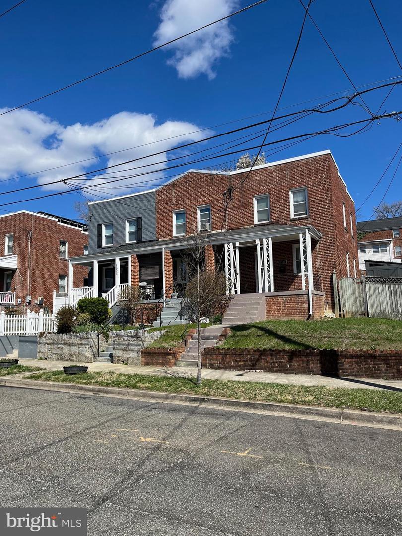 1626 FORT DUPONT ST SE, WASHINGTON, District Of Columbia 20020, 2 Bedrooms Bedrooms, ,1 BathroomBathrooms,Residential,For sale,1626 FORT DUPONT ST SE,DCDC2231058 MLS # DCDC2231058