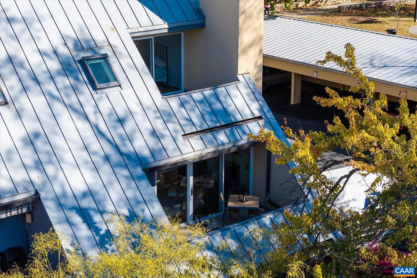 301 NW 2ND ST #C, CHARLOTTESVILLE, Virginia 22902, 2 Bedrooms Bedrooms, ,2 BathroomsBathrooms,Residential,For sale,301 NW 2ND ST #C,670896 MLS # 670896