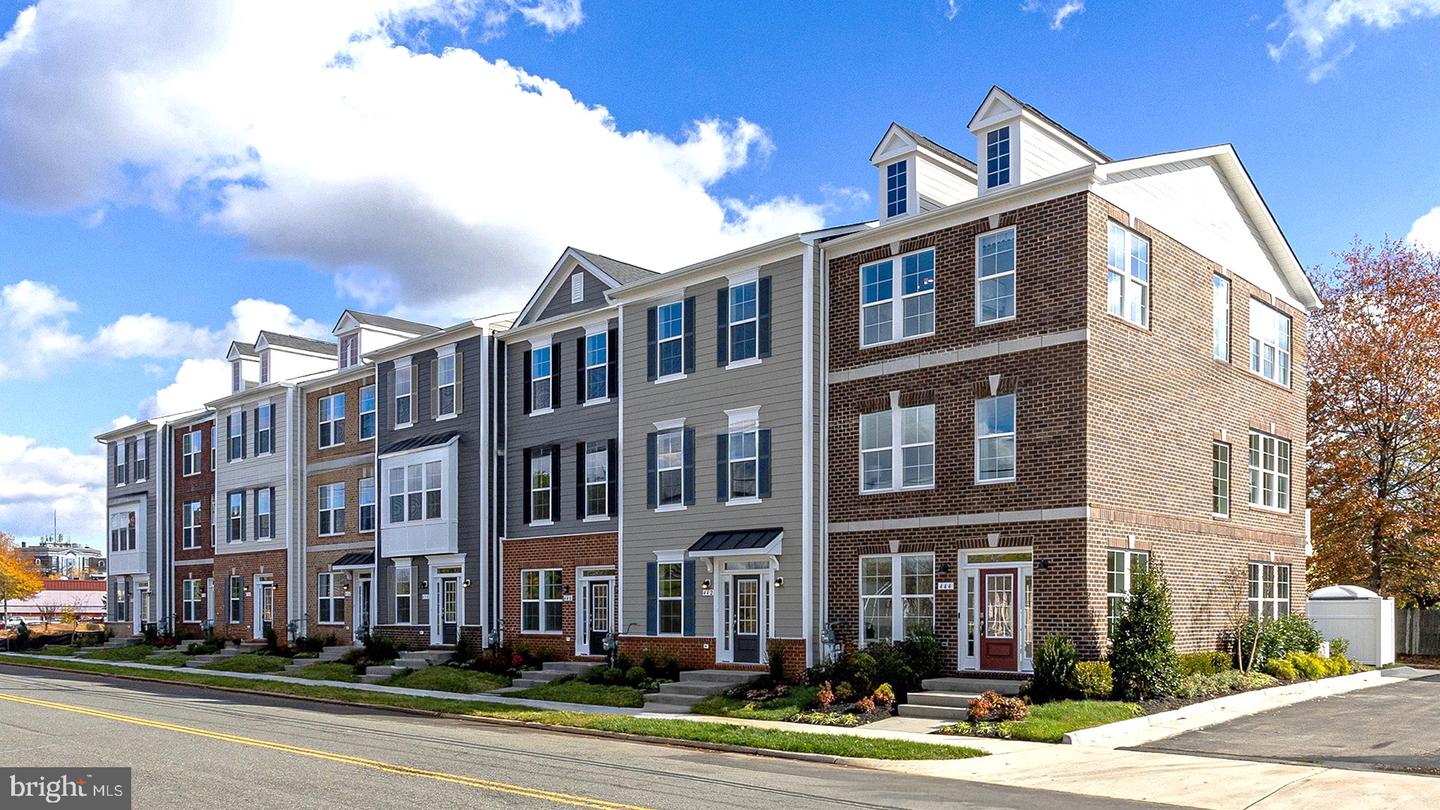 442 GERMANIA ST, FREDERICKSBURG, Virginia 22401, 3 Bedrooms Bedrooms, ,3 BathroomsBathrooms,Residential,For sale,442 GERMANIA ST,VAFB2009270 MLS # VAFB2009270