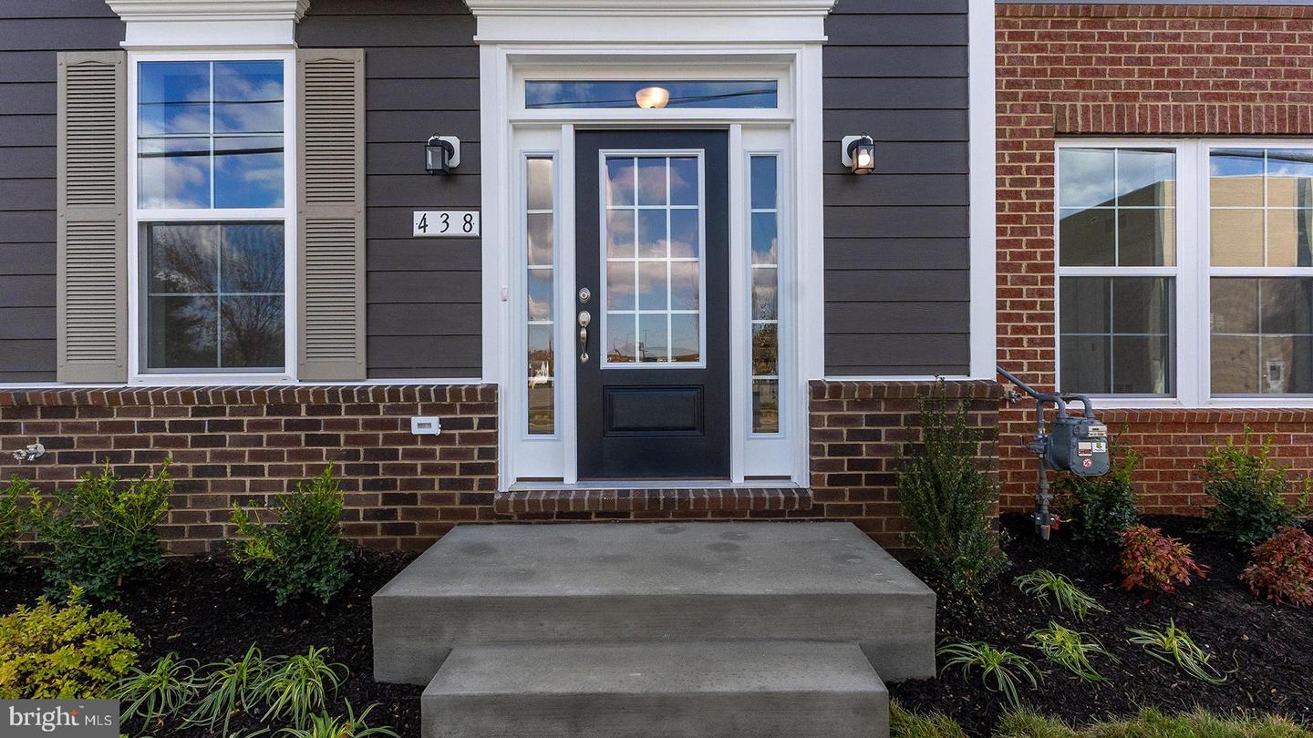 438 GERMANIA ST, FREDERICKSBURG, Virginia 22401, 4 Bedrooms Bedrooms, ,3 BathroomsBathrooms,Residential,For sale,438 GERMANIA ST,VAFB2009272 MLS # VAFB2009272