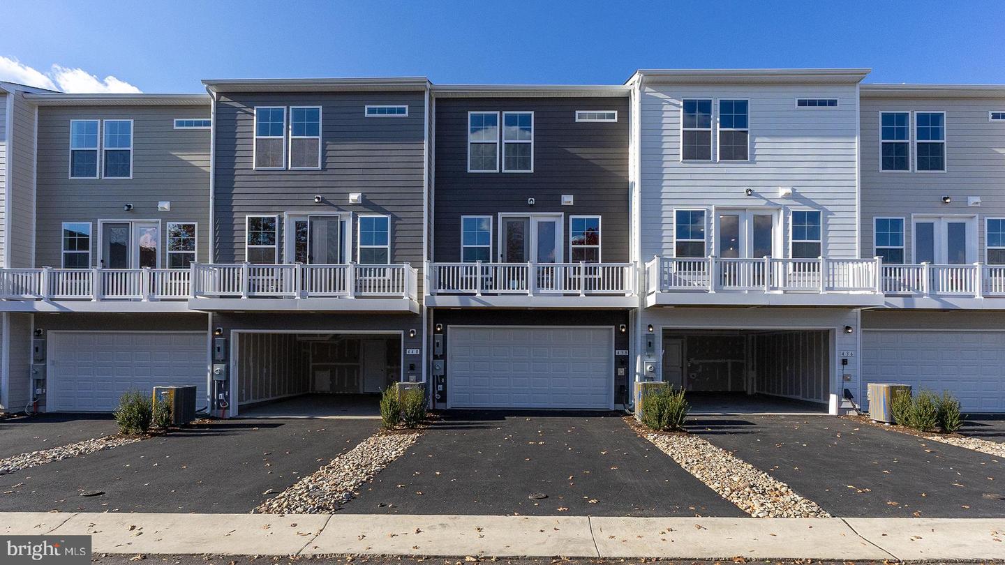 438 GERMANIA ST, FREDERICKSBURG, Virginia 22401, 4 Bedrooms Bedrooms, ,3 BathroomsBathrooms,Residential,For sale,438 GERMANIA ST,VAFB2009272 MLS # VAFB2009272