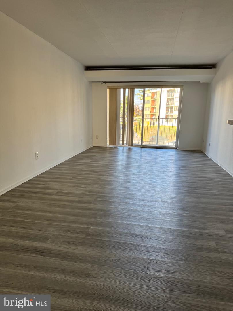 60 S VAN DORN ST #314, ALEXANDRIA, Virginia 22304, 1 Bedroom Bedrooms, ,1 BathroomBathrooms,Residential,For sale,60 S VAN DORN ST #314,VAAX2051612 MLS # VAAX2051612