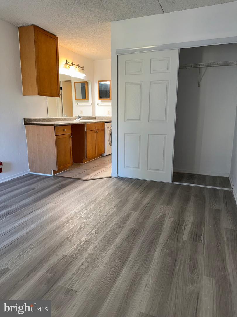 60 S VAN DORN ST #314, ALEXANDRIA, Virginia 22304, 1 Bedroom Bedrooms, ,1 BathroomBathrooms,Residential,For sale,60 S VAN DORN ST #314,VAAX2051612 MLS # VAAX2051612