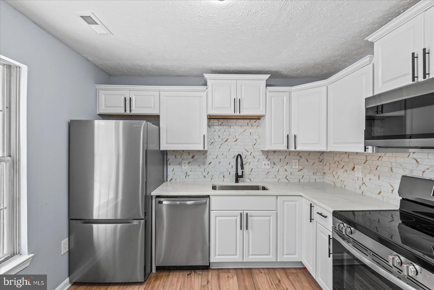 202 BLUERIDGE CT, STAFFORD, Virginia 22554, 3 Bedrooms Bedrooms, ,3 BathroomsBathrooms,Residential,For sale,202 BLUERIDGE CT,VAST2044126 MLS # VAST2044126