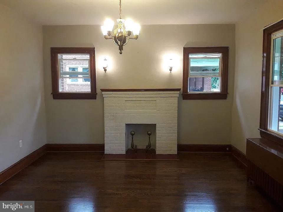 3914 RICHLAND AVE NW, ROANOKE, Virginia 24012, 3 Bedrooms Bedrooms, 7 Rooms Rooms,2 BathroomsBathrooms,Residential,For sale,3914 RICHLAND AVE NW,VARA2000044 MLS # VARA2000044