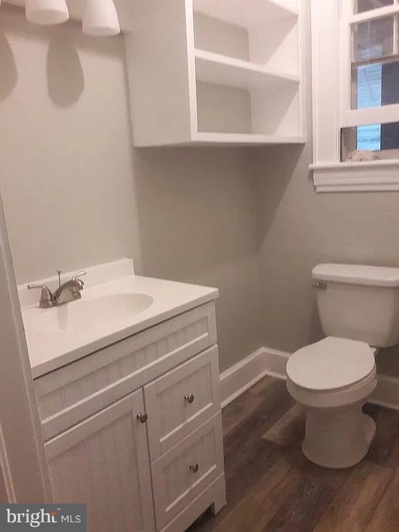 3914 RICHLAND AVE NW, ROANOKE, Virginia 24012, 3 Bedrooms Bedrooms, 7 Rooms Rooms,2 BathroomsBathrooms,Residential,For sale,3914 RICHLAND AVE NW,VARA2000044 MLS # VARA2000044