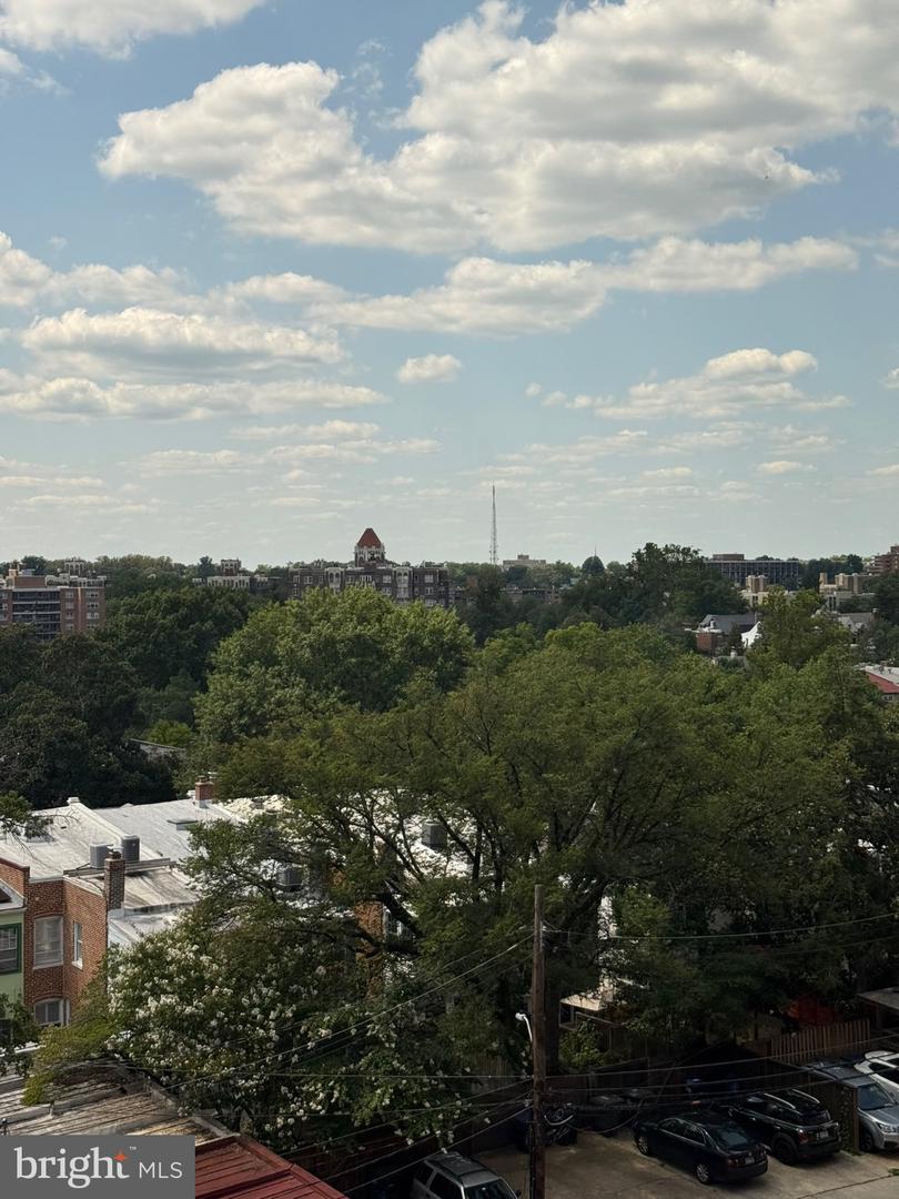 2800 WISCONSIN AVE NW #705, WASHINGTON, District Of Columbia 20007, 2 Rooms Rooms,1 BathroomBathrooms,Residential,For sale,2800 WISCONSIN AVE NW #705,DCDC2231068 MLS # DCDC2231068