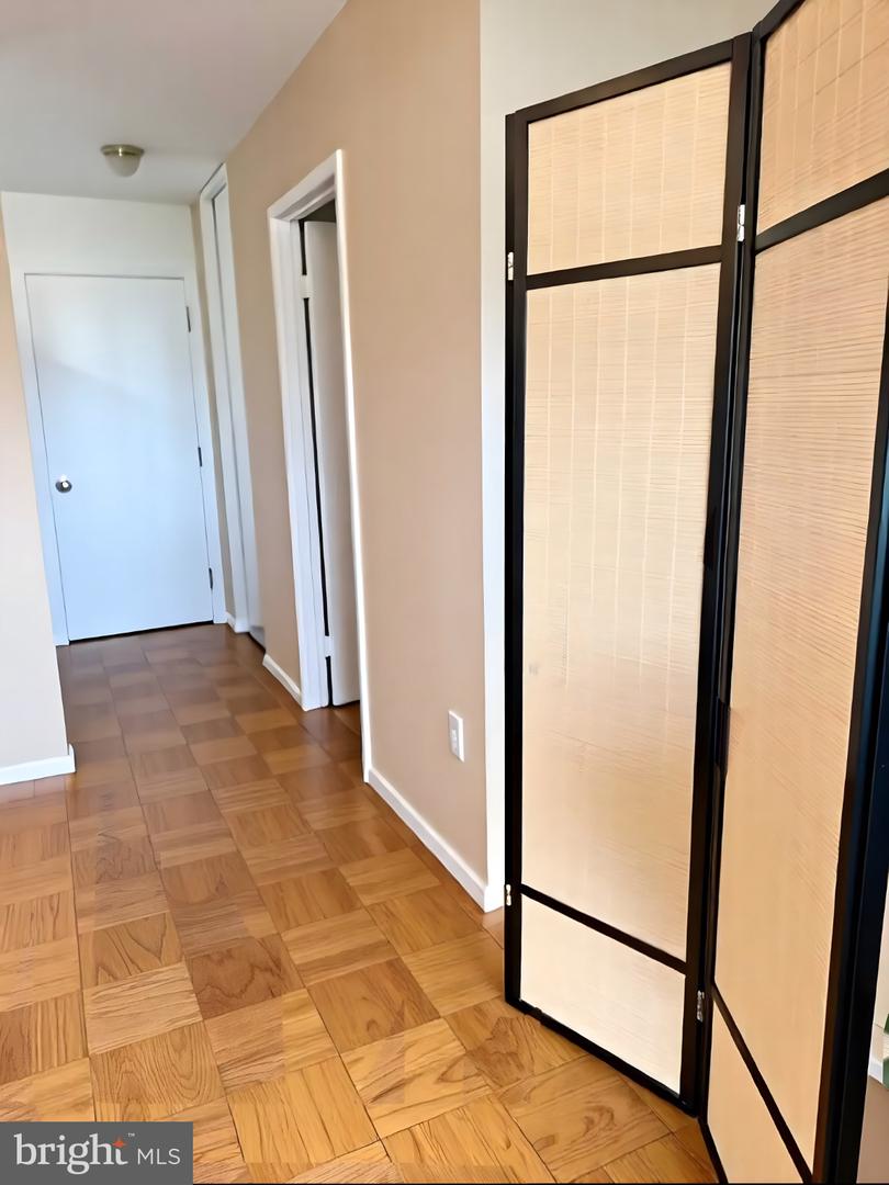 2800 WISCONSIN AVE NW #705, WASHINGTON, District Of Columbia 20007, 2 Rooms Rooms,1 BathroomBathrooms,Residential,For sale,2800 WISCONSIN AVE NW #705,DCDC2231068 MLS # DCDC2231068