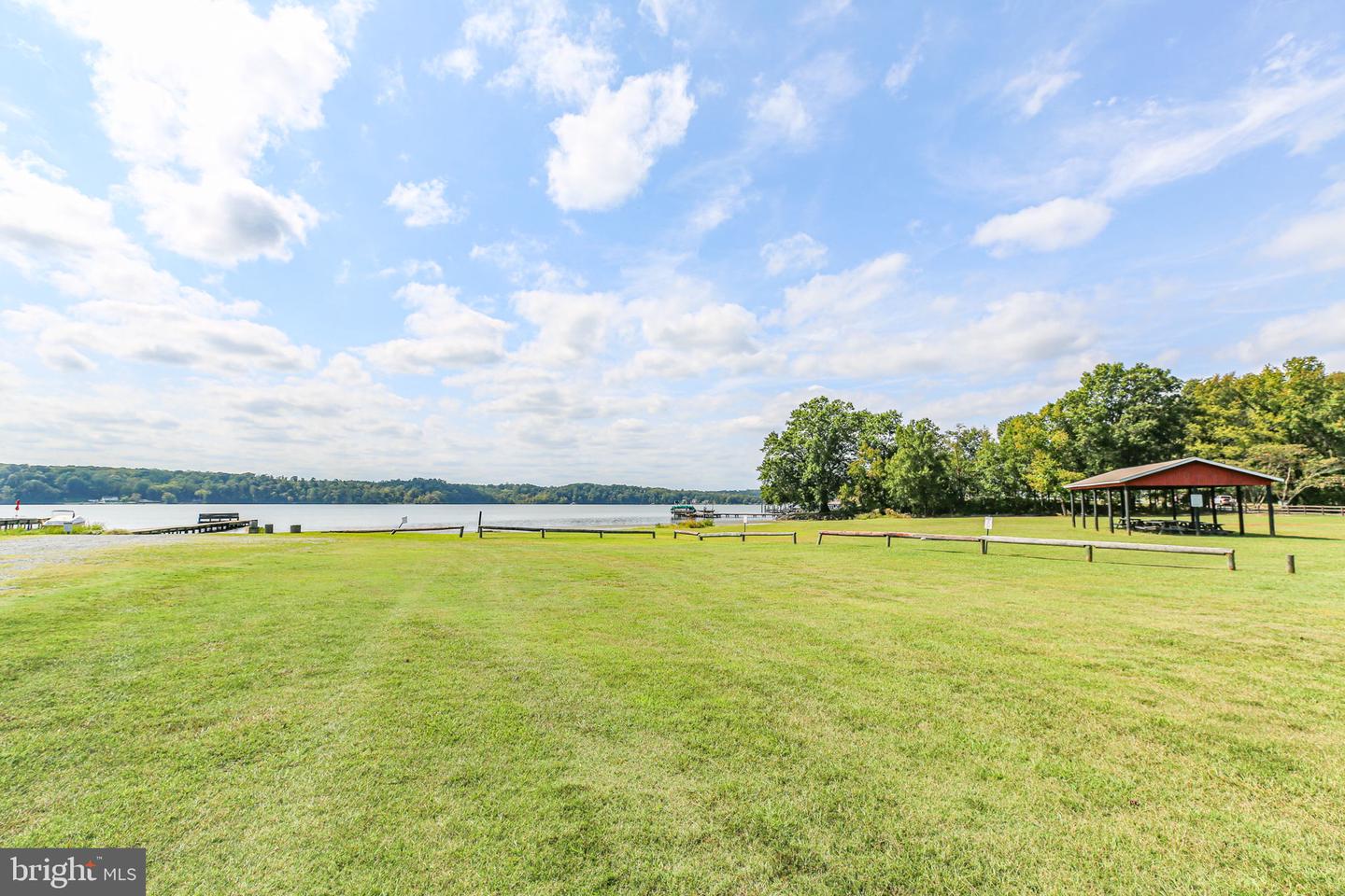 11 WOODROW DR, STAFFORD, Virginia 22554, 3 Bedrooms Bedrooms, ,2 BathroomsBathrooms,Residential,For sale,11 WOODROW DR,VAST2044132 MLS # VAST2044132