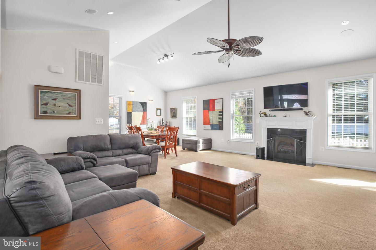 11 WOODROW DR, STAFFORD, Virginia 22554, 3 Bedrooms Bedrooms, ,2 BathroomsBathrooms,Residential,For sale,11 WOODROW DR,VAST2044132 MLS # VAST2044132