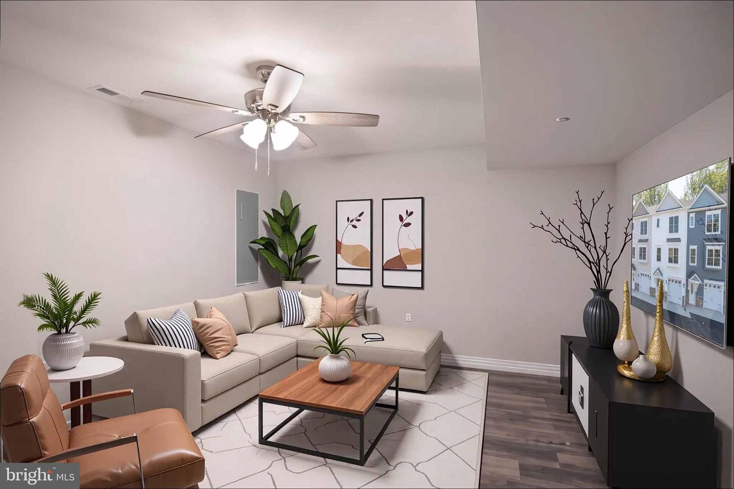 33 DUCK ST W, FRONT ROYAL, Virginia 22630, 3 Bedrooms Bedrooms, ,3 BathroomsBathrooms,Residential,For sale,33 DUCK ST W,VAWR2012746 MLS # VAWR2012746