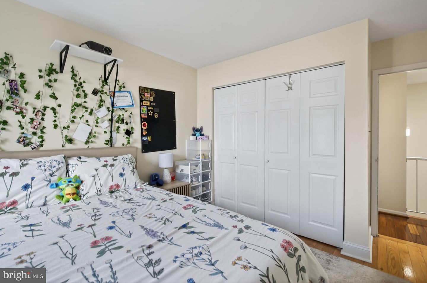 1232 WILSHIRE DR, HERNDON, Virginia 20170, 3 Bedrooms Bedrooms, ,2 BathroomsBathrooms,Residential,For sale,1232 WILSHIRE DR,VAFX2266018 MLS # VAFX2266018 1232 WILSHIRE DR, HERNDON, Virginia 20170, 3 Bedrooms Bedrooms, ,2 BathroomsBathrooms,Residential,For sale,1232 WILSHIRE DR,VAFX2266018 MLS # VAFX2266018