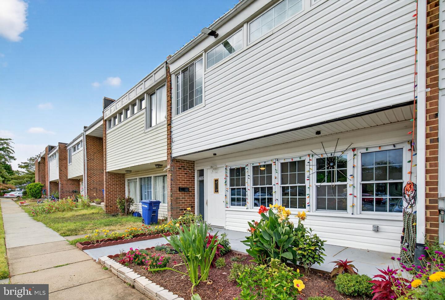 1232 WILSHIRE DR, HERNDON, Virginia 20170, 3 Bedrooms Bedrooms, ,2 BathroomsBathrooms,Residential,For sale,1232 WILSHIRE DR,VAFX2266018 MLS # VAFX2266018 1232 WILSHIRE DR, HERNDON, Virginia 20170, 3 Bedrooms Bedrooms, ,2 BathroomsBathrooms,Residential,For sale,1232 WILSHIRE DR,VAFX2266018 MLS # VAFX2266018