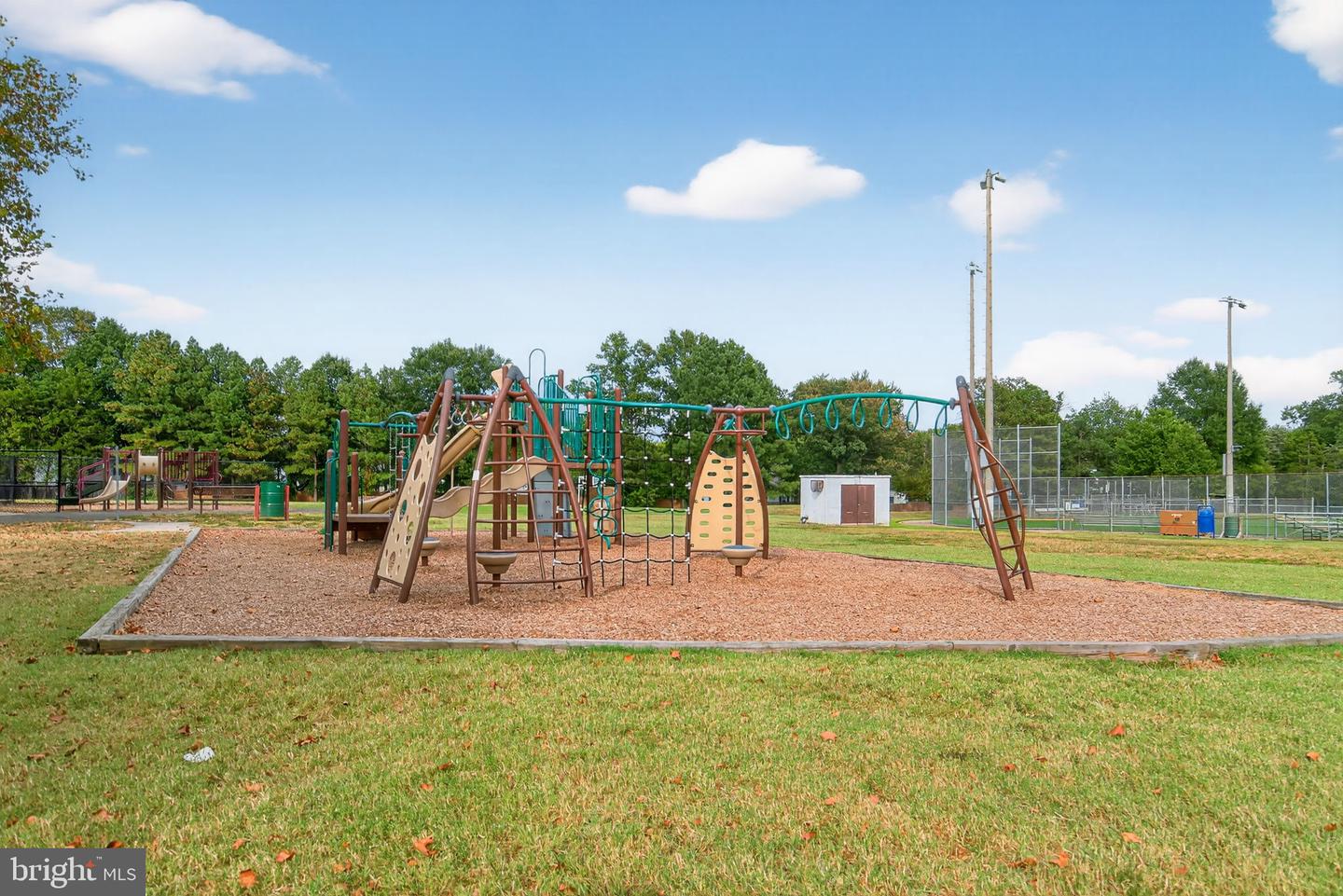 1232 WILSHIRE DR, HERNDON, Virginia 20170, 3 Bedrooms Bedrooms, ,2 BathroomsBathrooms,Residential,For sale,1232 WILSHIRE DR,VAFX2266018 MLS # VAFX2266018 1232 WILSHIRE DR, HERNDON, Virginia 20170, 3 Bedrooms Bedrooms, ,2 BathroomsBathrooms,Residential,For sale,1232 WILSHIRE DR,VAFX2266018 MLS # VAFX2266018