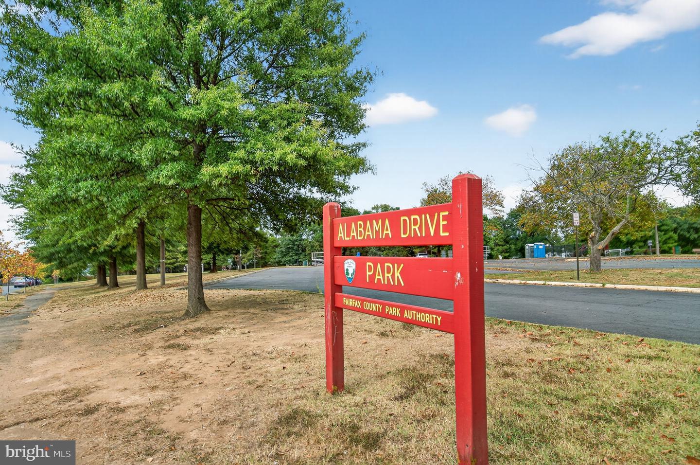 1232 WILSHIRE DR, HERNDON, Virginia 20170, 3 Bedrooms Bedrooms, ,2 BathroomsBathrooms,Residential,For sale,1232 WILSHIRE DR,VAFX2266018 MLS # VAFX2266018 1232 WILSHIRE DR, HERNDON, Virginia 20170, 3 Bedrooms Bedrooms, ,2 BathroomsBathrooms,Residential,For sale,1232 WILSHIRE DR,VAFX2266018 MLS # VAFX2266018