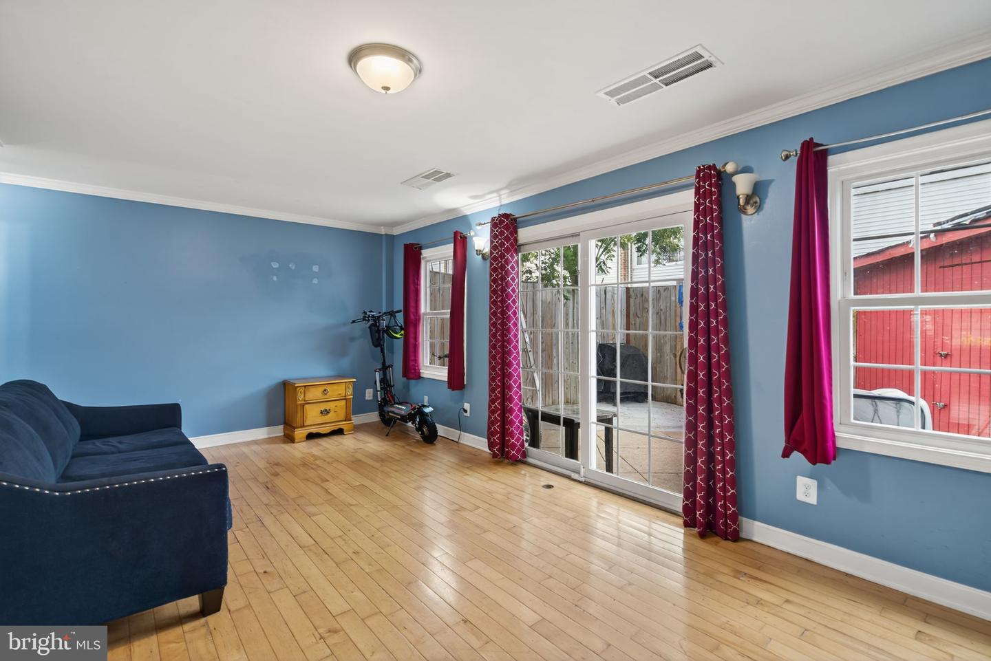 1232 WILSHIRE DR, HERNDON, Virginia 20170, 3 Bedrooms Bedrooms, ,2 BathroomsBathrooms,Residential,For sale,1232 WILSHIRE DR,VAFX2266018 MLS # VAFX2266018 1232 WILSHIRE DR, HERNDON, Virginia 20170, 3 Bedrooms Bedrooms, ,2 BathroomsBathrooms,Residential,For sale,1232 WILSHIRE DR,VAFX2266018 MLS # VAFX2266018