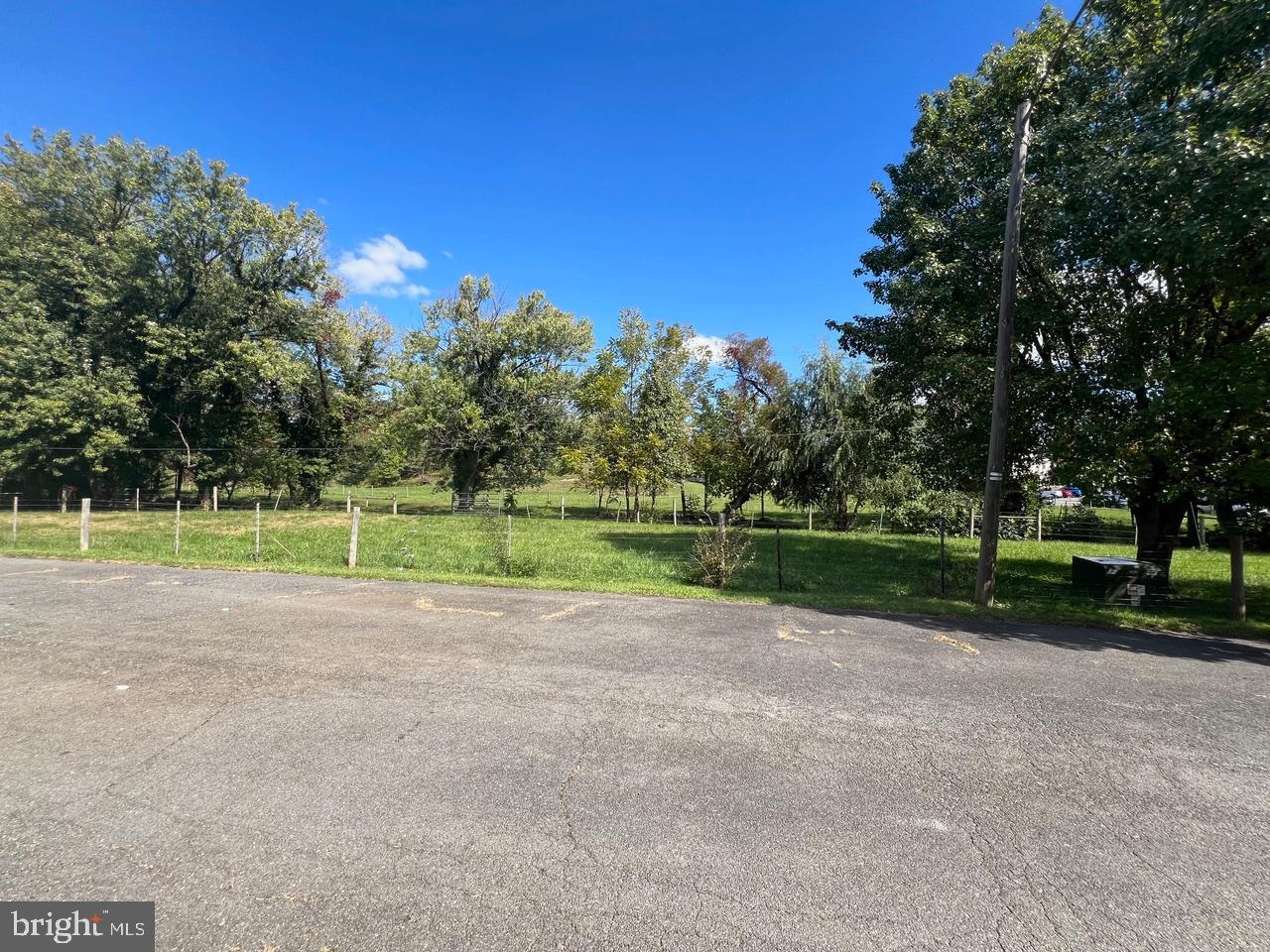 314 ROCK SPRING DR SW, LEESBURG, Virginia 20175, 2 Bedrooms Bedrooms, ,1 BathroomBathrooms,Residential,For sale,314 ROCK SPRING DR SW,VALO2108596 MLS # VALO2108596 314 ROCK SPRING DR SW, LEESBURG, Virginia 20175, 2 Bedrooms Bedrooms, ,1 BathroomBathrooms,Residential,For sale,314 ROCK SPRING DR SW,VALO2108596 MLS # VALO2108596