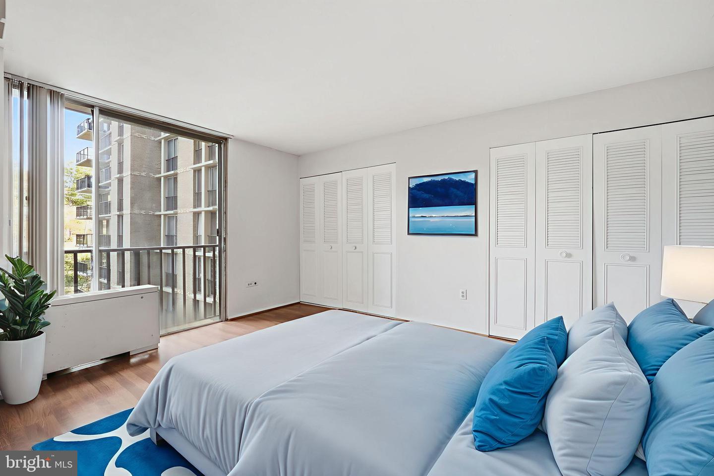 4600 S FOUR MILE RUN DR #321, ARLINGTON, Virginia 22204, 1 Bedroom Bedrooms, ,1 BathroomBathrooms,Residential,For sale,4600 S FOUR MILE RUN DR #321,VAAR2065268 MLS # VAAR2065268