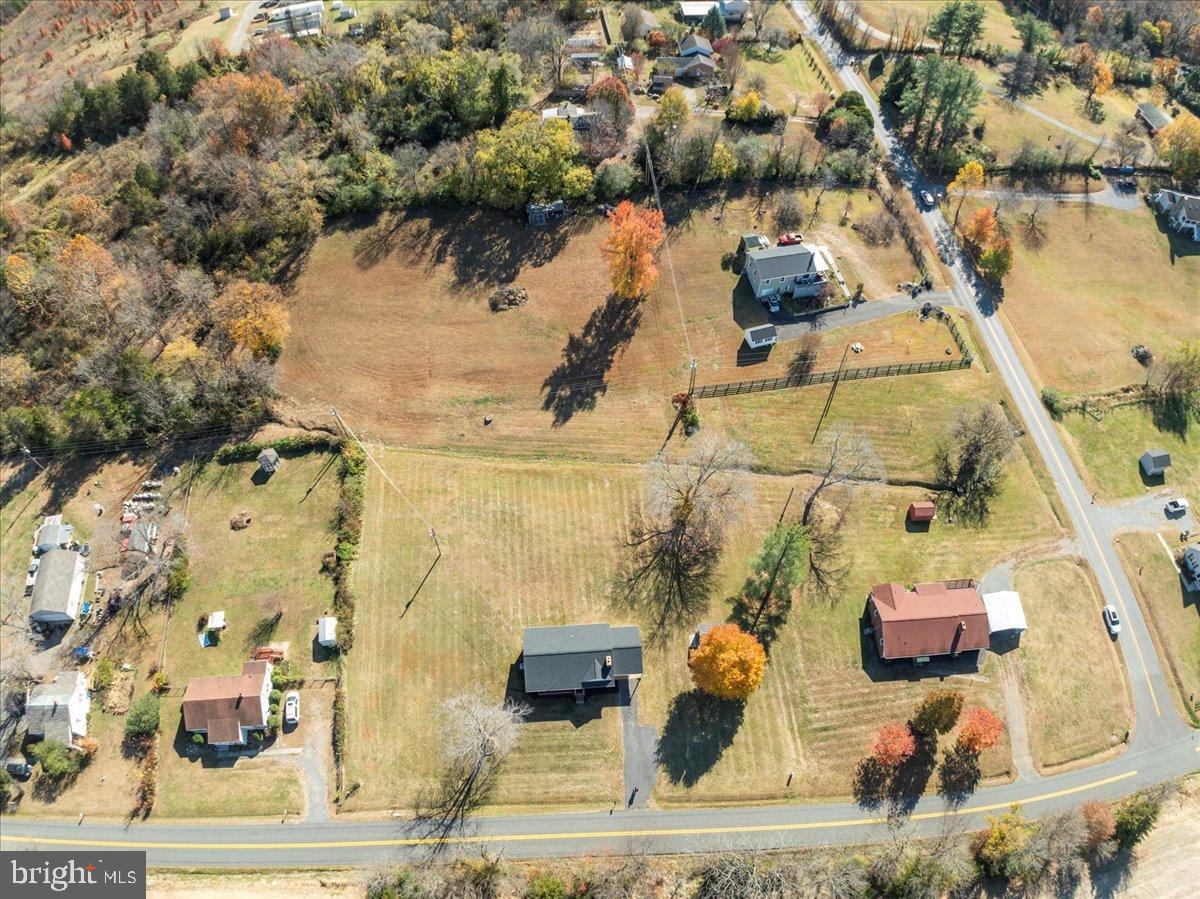 15217 OLD GORDONSVILLE RD, ORANGE, Virginia 22960, 3 Bedrooms Bedrooms, 7 Rooms Rooms,1 BathroomBathrooms,Residential,For sale,15217 OLD GORDONSVILLE RD,VAOR2012720 MLS # VAOR2012720