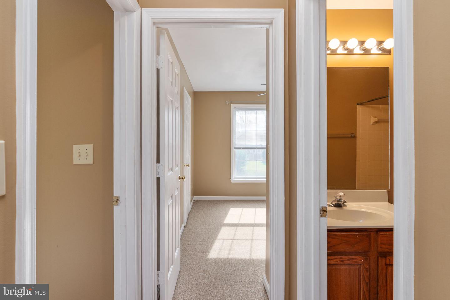 2011 SIERRA DR, FREDERICKSBURG, Virginia 22405, 4 Bedrooms Bedrooms, 13 Rooms Rooms,3 BathroomsBathrooms,Residential,For sale,2011 SIERRA DR,VAST2044128 MLS # VAST2044128