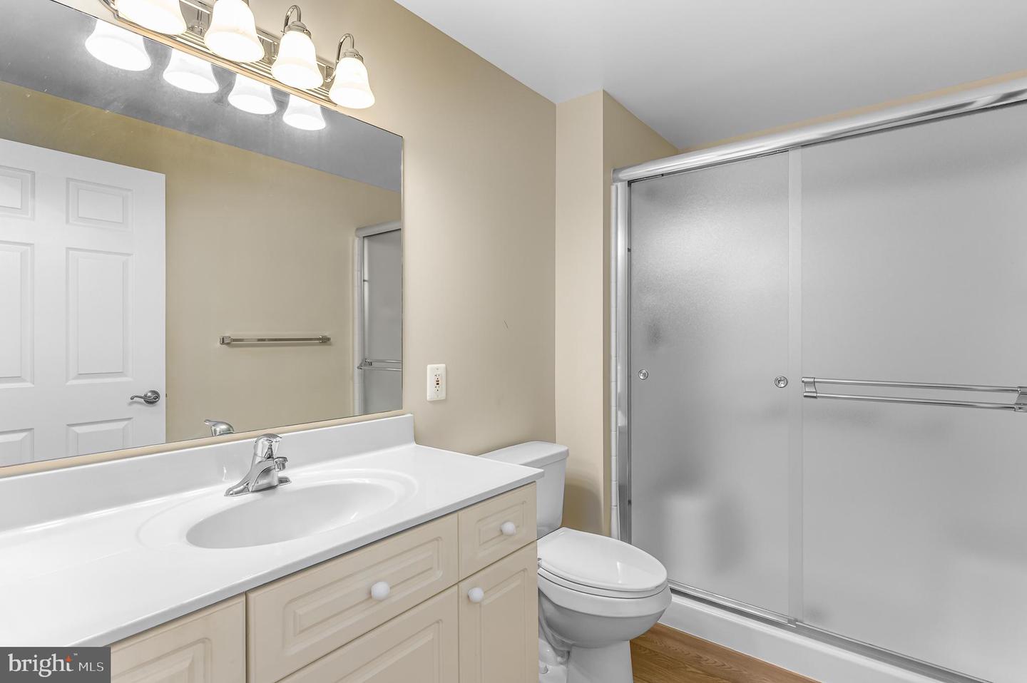 19360 MAGNOLIA GROVE SQ #316, LEESBURG, Virginia 20176, 2 Bedrooms Bedrooms, ,2 BathroomsBathrooms,Residential,For sale,19360 MAGNOLIA GROVE SQ #316,VALO2110854 MLS # VALO2110854