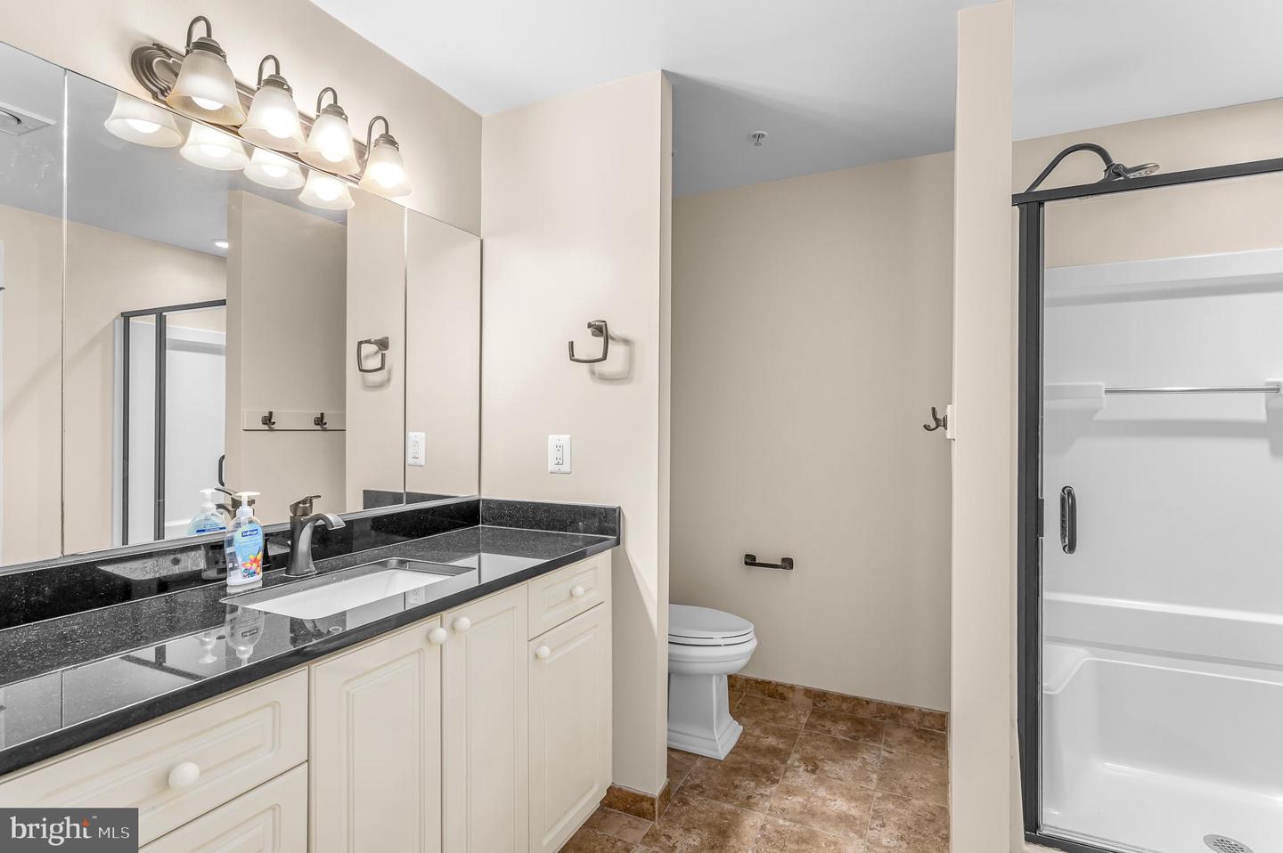 19360 MAGNOLIA GROVE SQ #316, LEESBURG, Virginia 20176, 2 Bedrooms Bedrooms, ,2 BathroomsBathrooms,Residential,For sale,19360 MAGNOLIA GROVE SQ #316,VALO2110854 MLS # VALO2110854