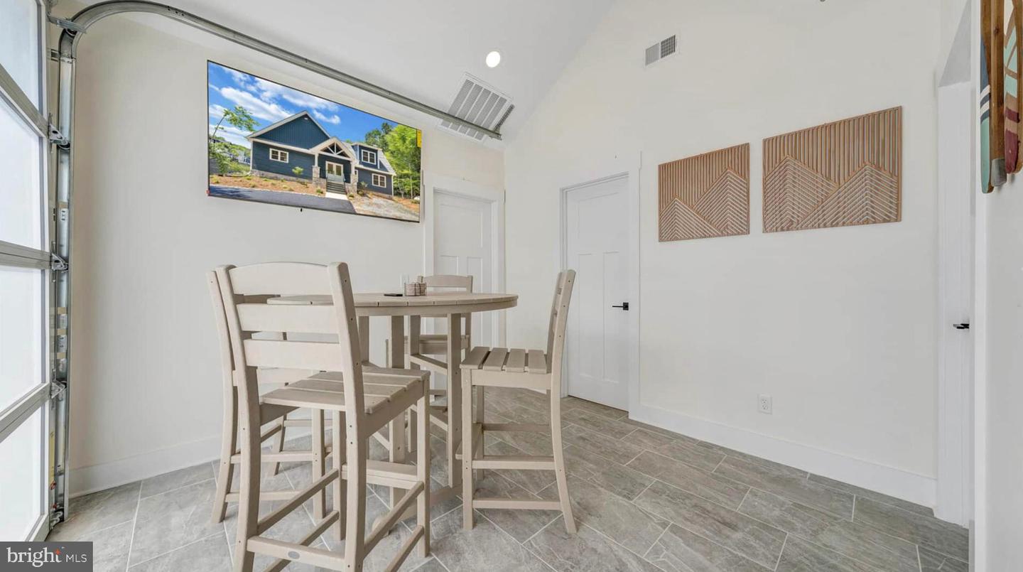 2937 BLOUNT DR, BUMPASS, Virginia 23024, 9 Bedrooms Bedrooms, ,6 BathroomsBathrooms,Residential,For sale,2937 BLOUNT DR,VASP2037494 MLS # VASP2037494