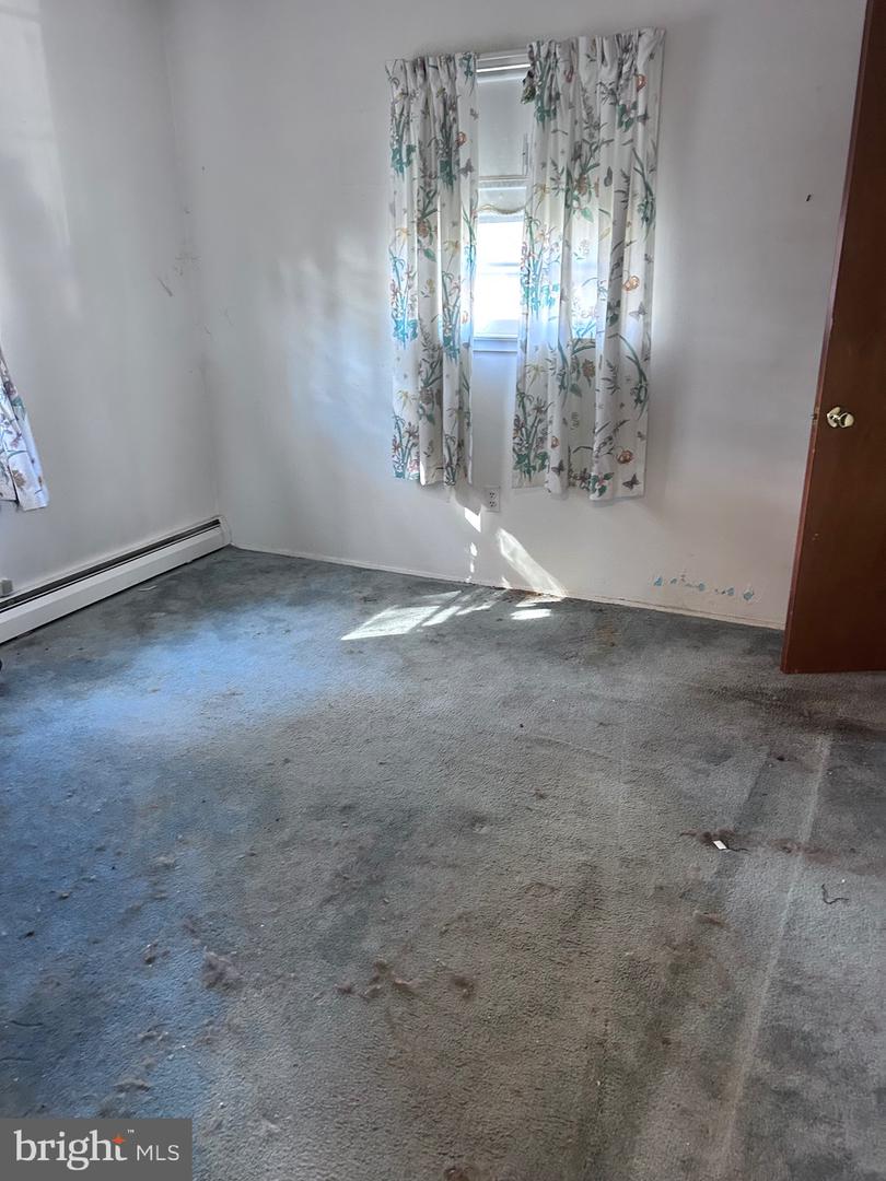 15014 ALABAMA AVE, WOODBRIDGE, Virginia 22191, 3 Bedrooms Bedrooms, 5 Rooms Rooms,2 BathroomsBathrooms,Residential,For sale,15014 ALABAMA AVE,VAPW2107558 MLS # VAPW2107558