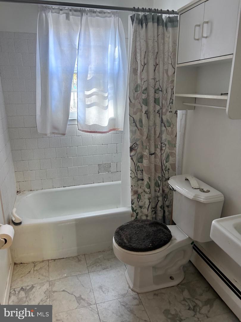 15014 ALABAMA AVE, WOODBRIDGE, Virginia 22191, 3 Bedrooms Bedrooms, 5 Rooms Rooms,2 BathroomsBathrooms,Residential,For sale,15014 ALABAMA AVE,VAPW2107558 MLS # VAPW2107558